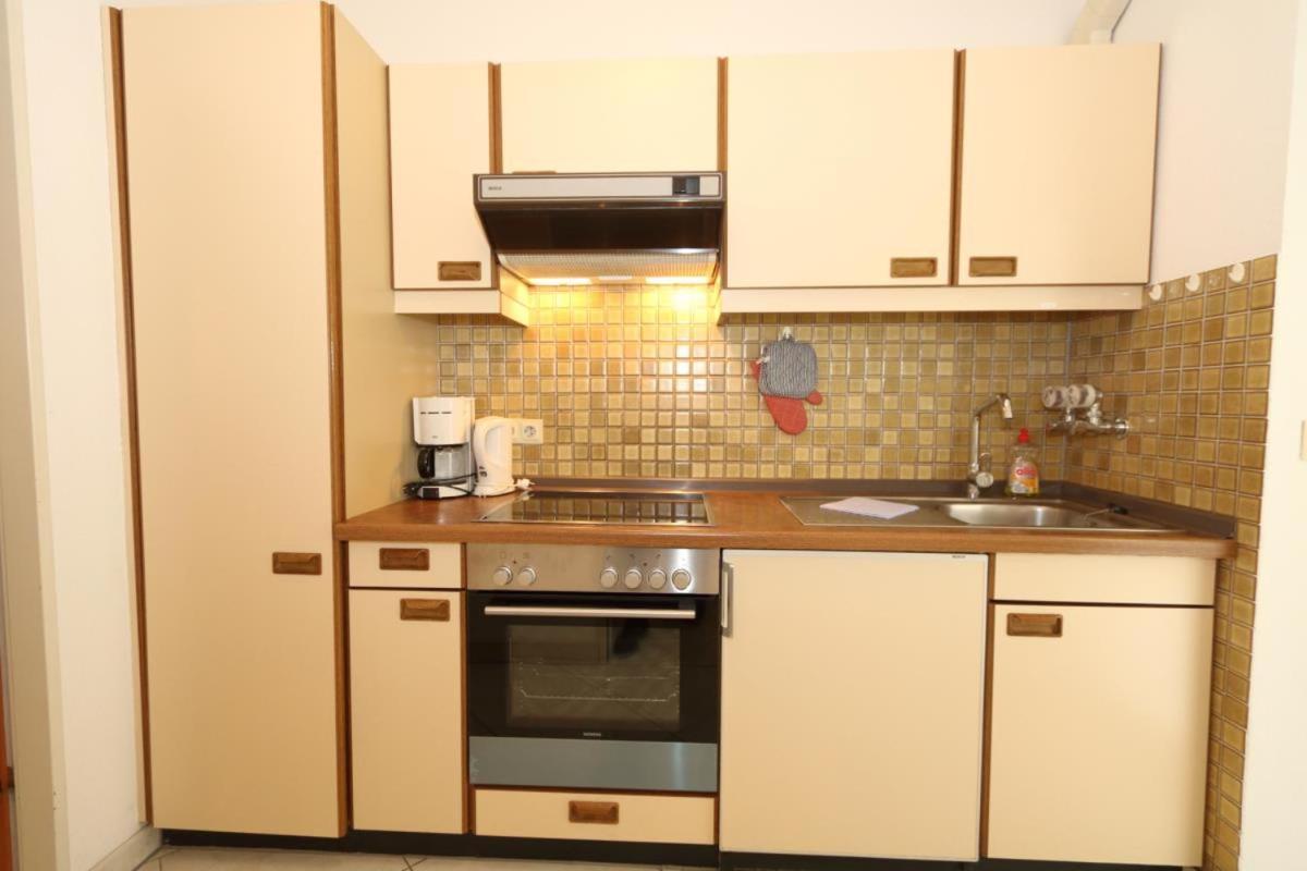 Ferienwohnung Schwalbe - Tripp Westerland Exterior foto