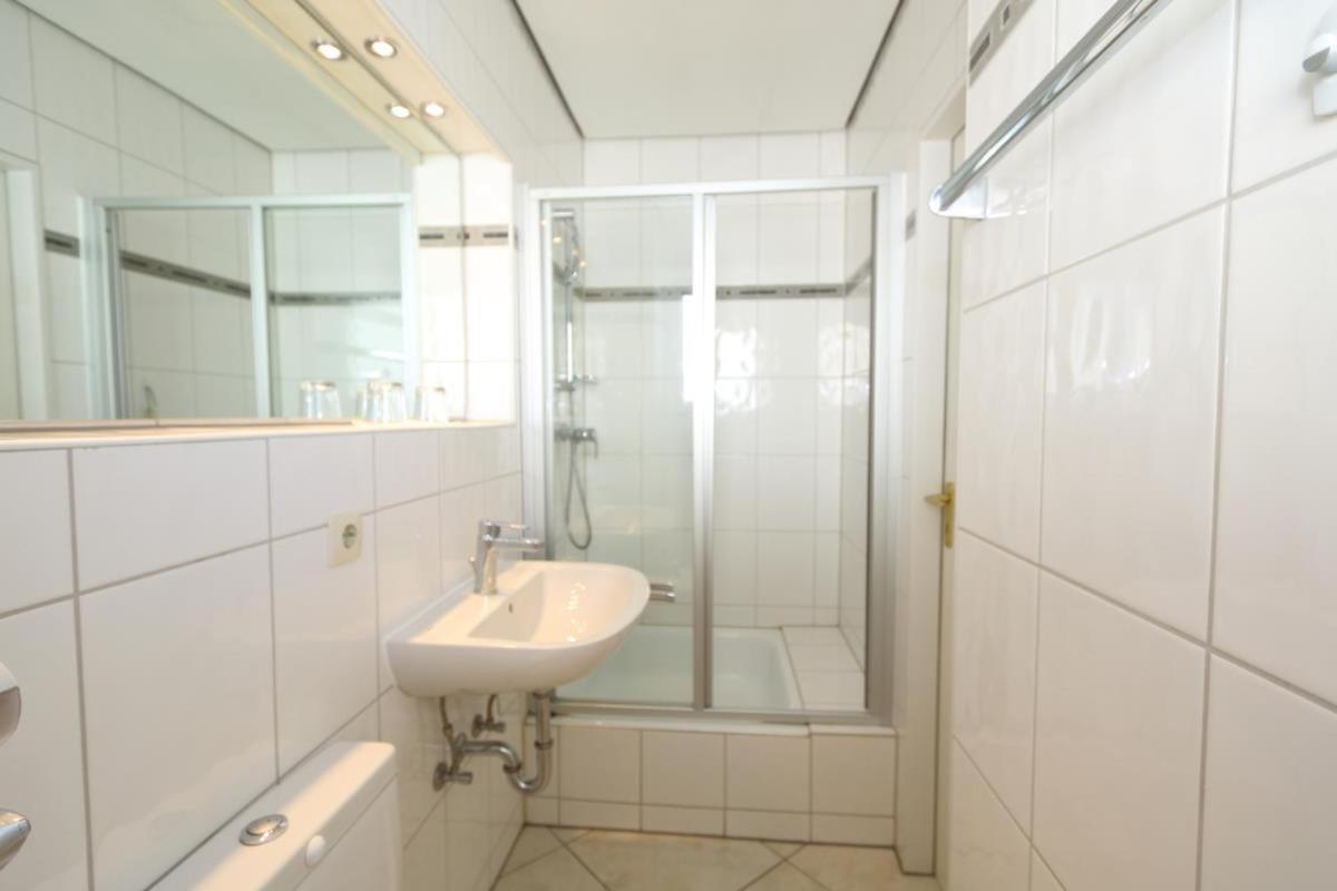 Ferienwohnung Schwalbe - Tripp Westerland Exterior foto